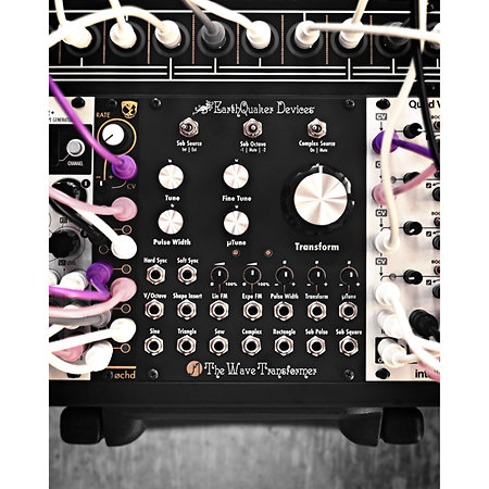 The Wave Transformer EarthQuaker Devices