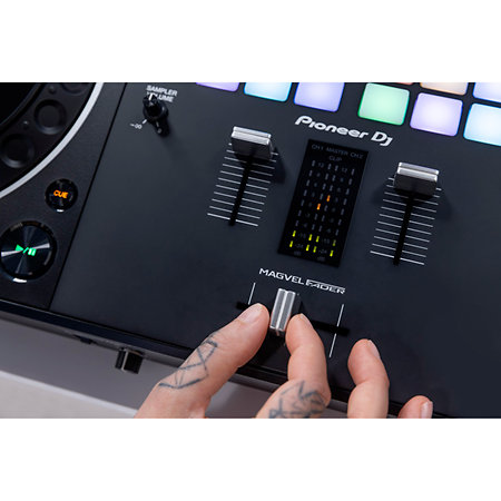 Pack DDJ-REV5 + Flight case Pioneer DJ