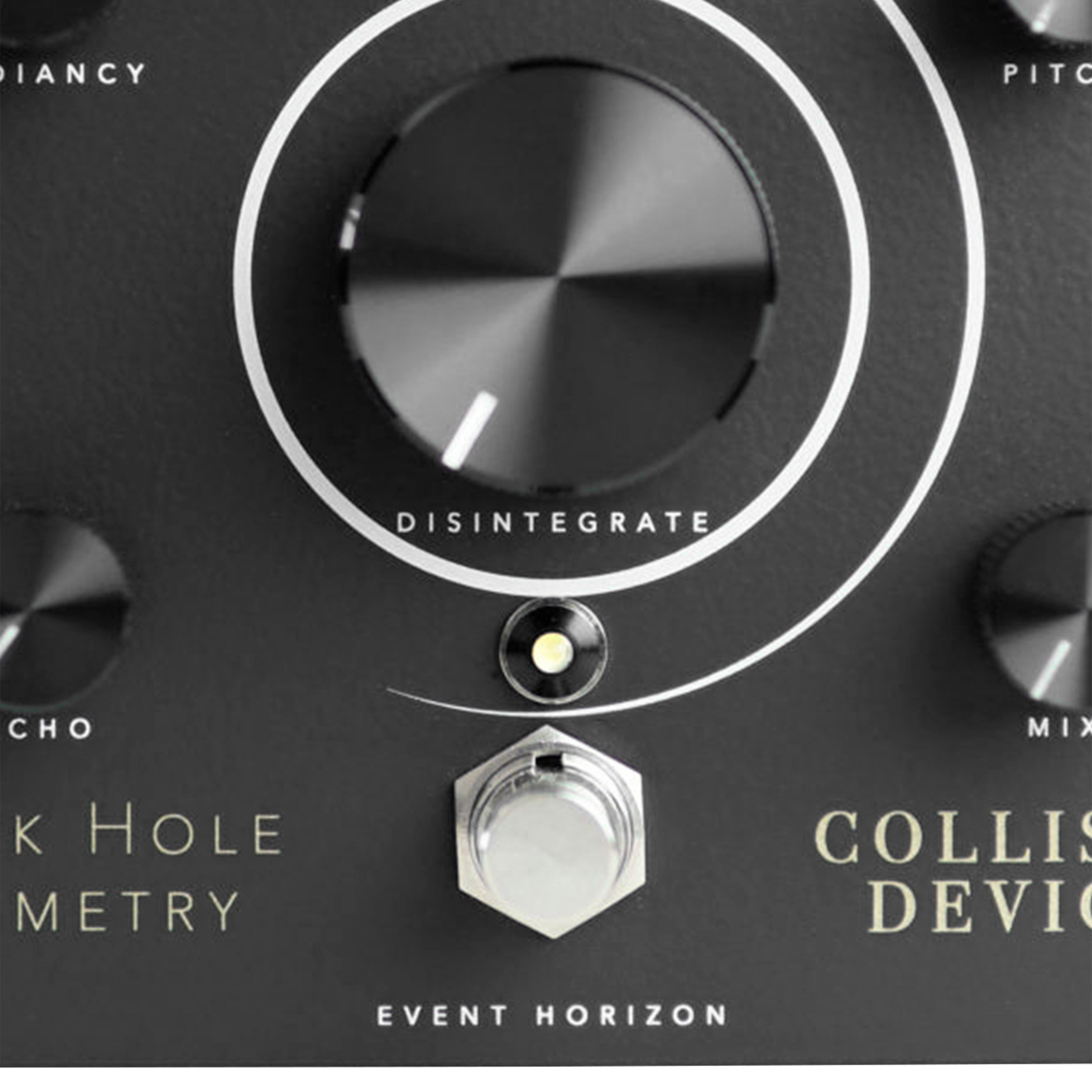 Hole Reverb Collision Devices Black Hole Symmetry Fuzz / Delay / Reverb - Effets ...