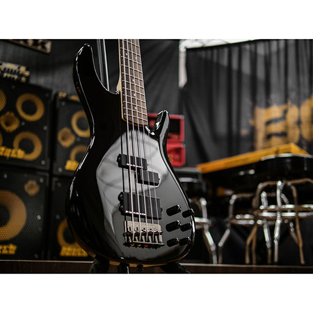 F1 Navigator 5 Black RW + housse Markbass