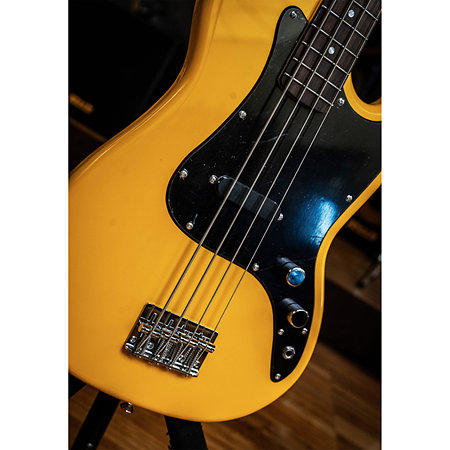 Yellow Little Bass + housse et sangle Markbass