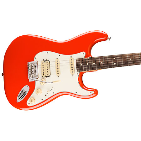 Player II Stratocaster HSS RW Coral Red Fender