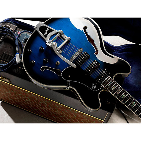 Bobcat S66 Bigsby Sapphire Blue Vox