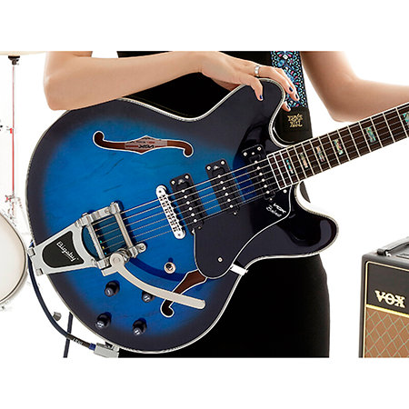 Bobcat S66 Bigsby Sapphire Blue Vox