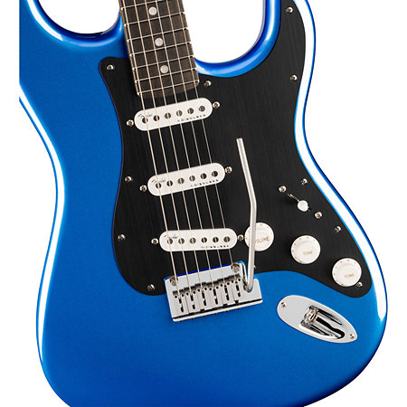 American Ultra II Stratocaster SSS EB Noble Blue + Etui Fender