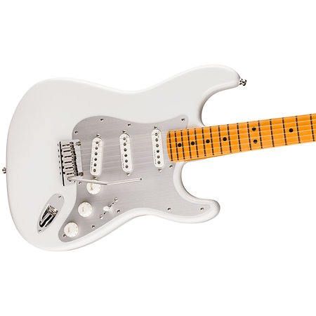 American Ultra II Stratocaster SSS MN Avalanche + Etui Fender