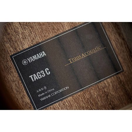 TAG3 C SDB TransAcoustic Sandburst + Etui Yamaha