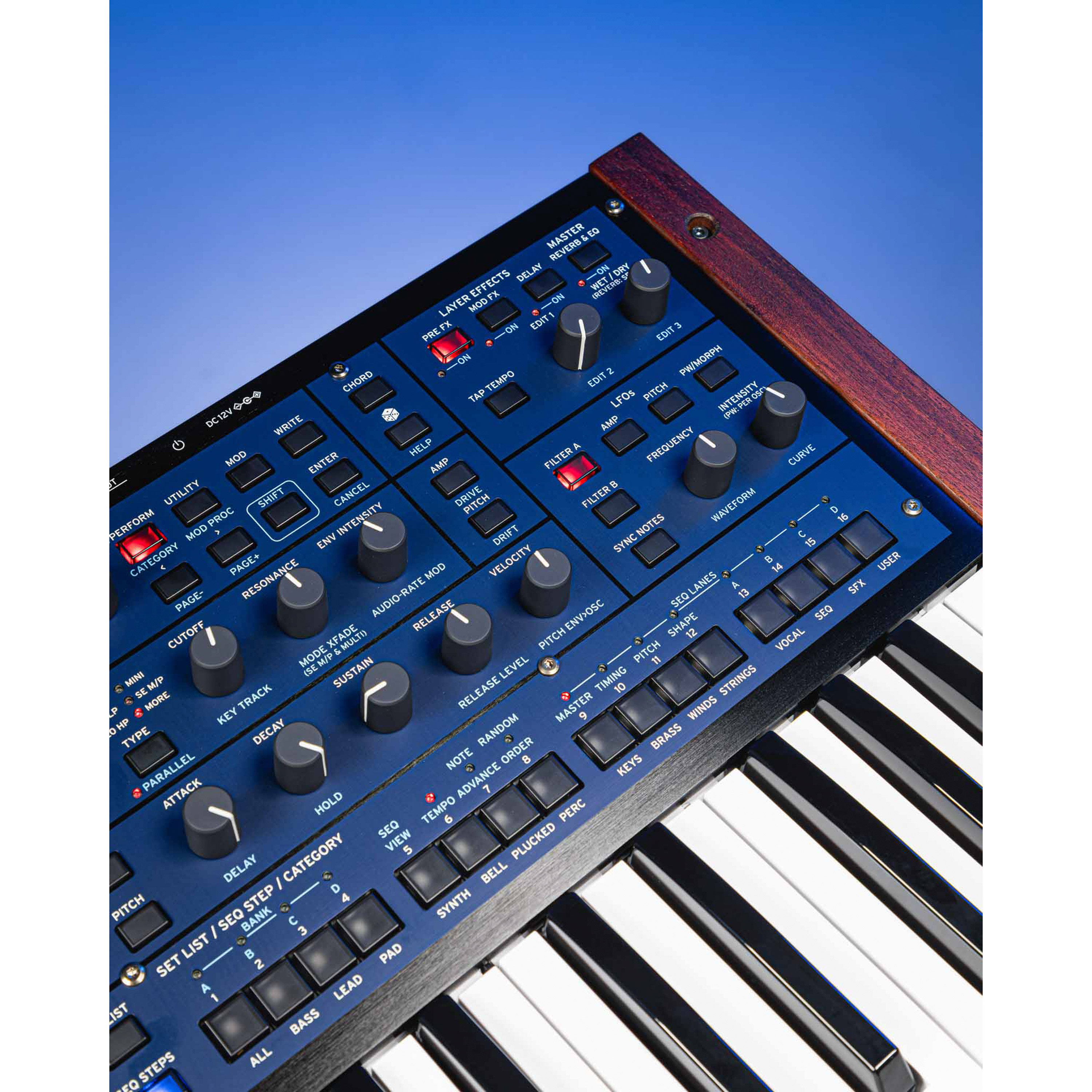 Multi Poly Back Korg Multi / Poly + Housse - Synthétiseur SonoVente.com